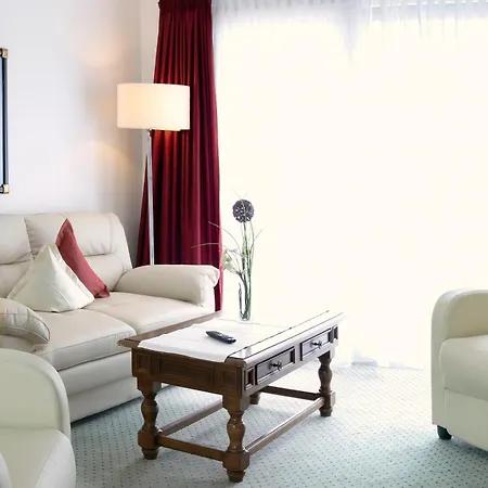 מלון Golf- Und Wellnesshotel Amtsheide באד בוונסן