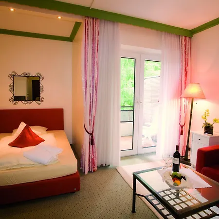 ホテル Golf- Und Wellnesshotel Amtsheide 4*