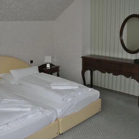 Golf- Und Wellnesshotel Amtsheide 4*